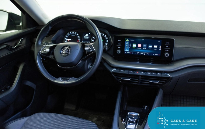 Skoda Octavia cena 75900 przebieg: 145399, rok produkcji 2020 z Mieszkowice małe 232